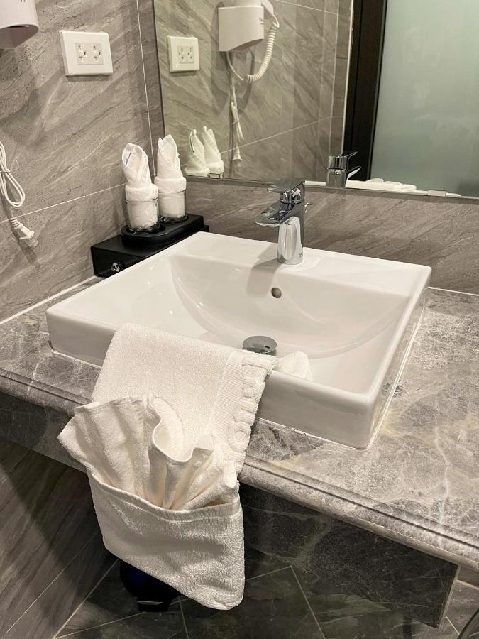 Ngoc Anh Duong Hotel Χα Λονγκ Εξωτερικό φωτογραφία